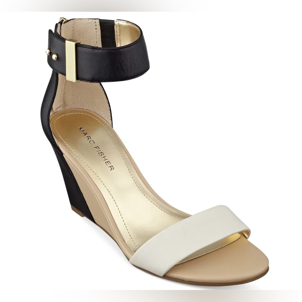 Marc Fisher Corri Leather Wedge Sandal - Size: 8